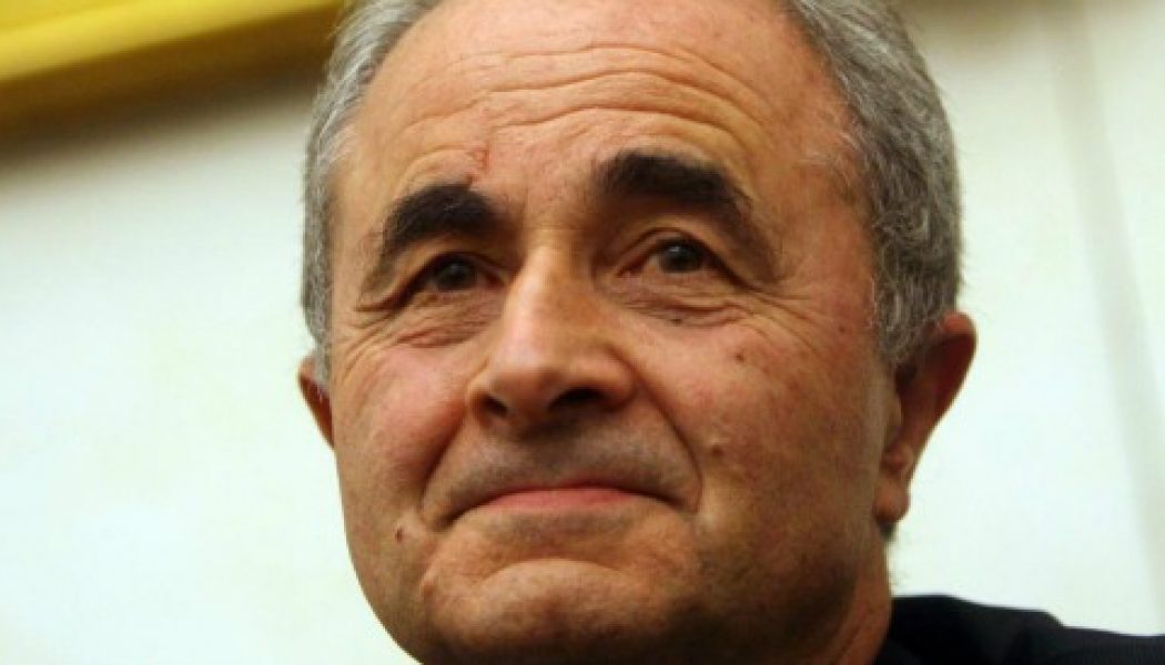 Arturo Parisi: “Dico Sì con rabbia, Renzi deve smetterla di sentirsi l’unico che cambia le cose”